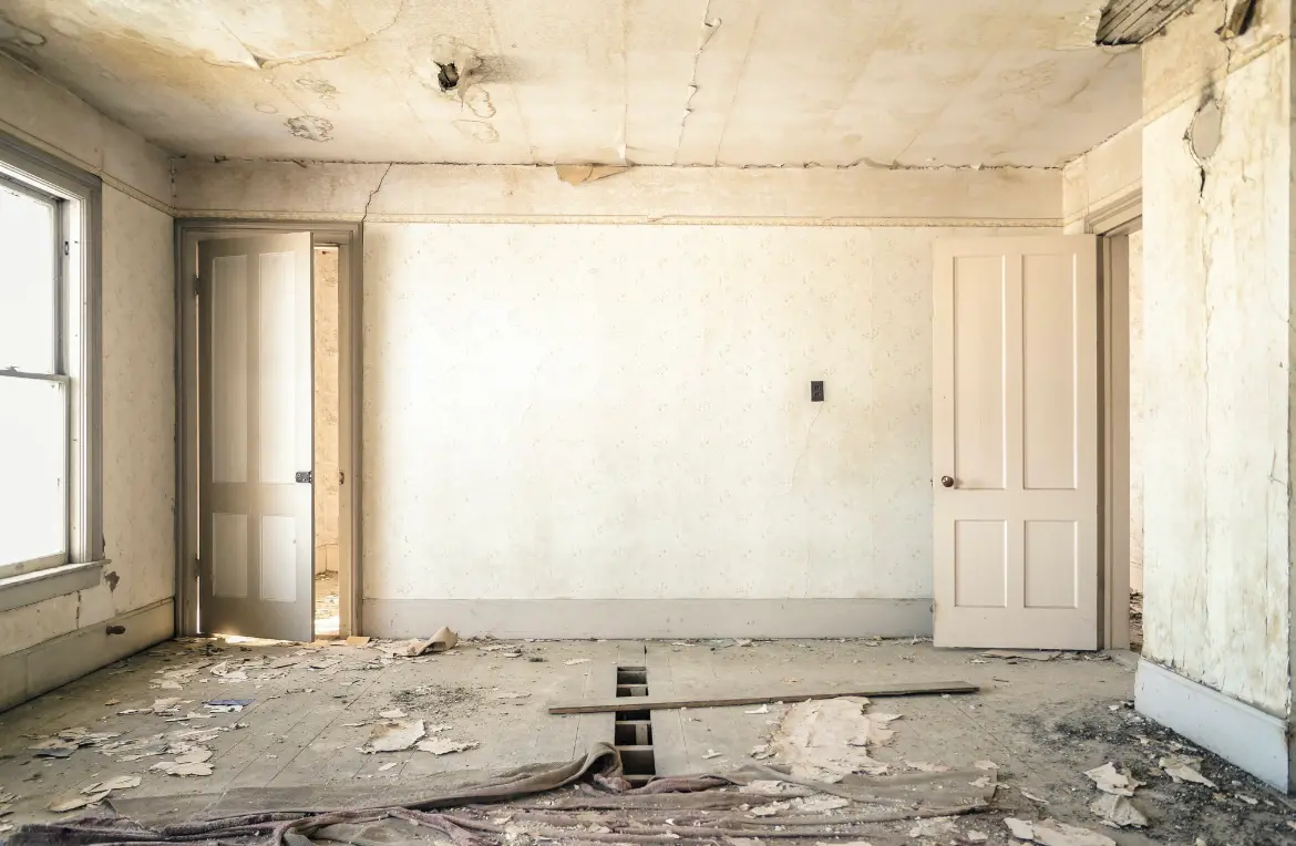 Waste disposal crew managing a cleanout project in Oak Creek